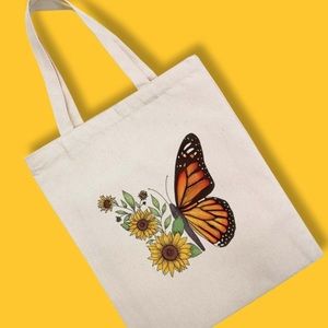 🆕Monarch Butterfly Graphic Shopping Tote Bag NWOT